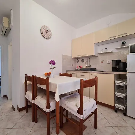 Slavko 1179 Appartamento Banjole