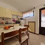 Slavko 1179 * بنجول